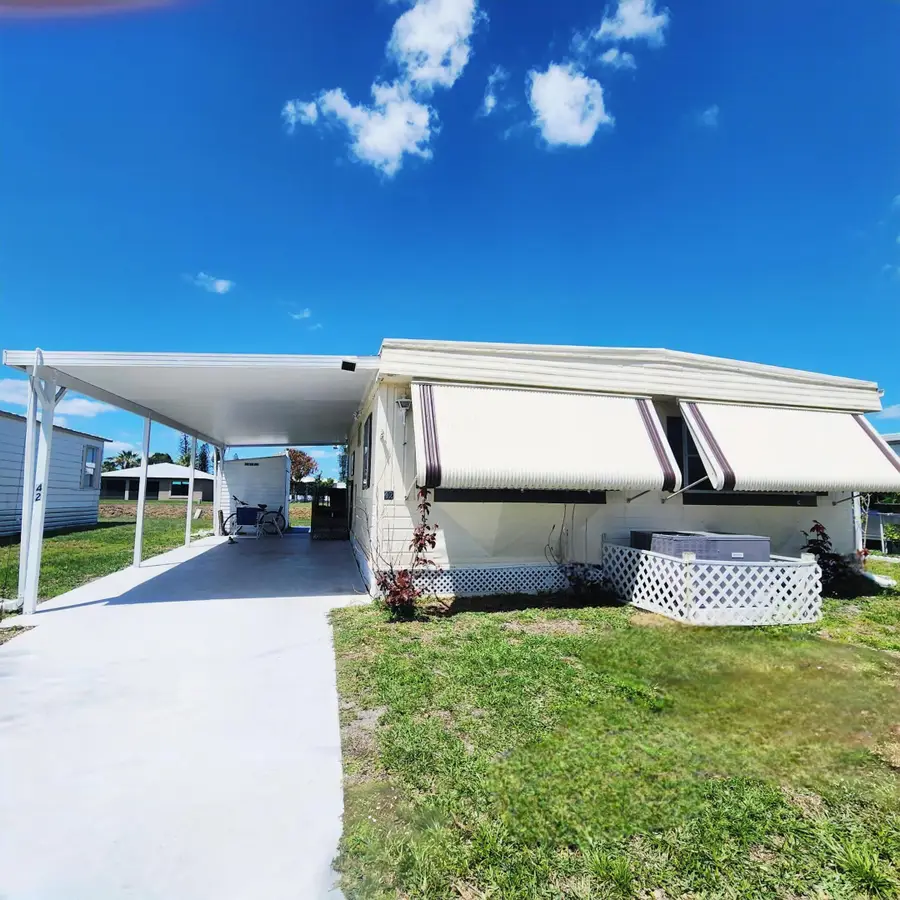 42 SE Spanish Way, Port Saint Lucie, FL 34952 - #2