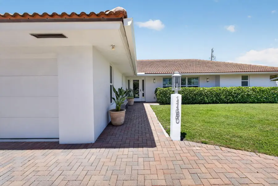 1160 Coral Way, Singer Island, FL 33404 - #3