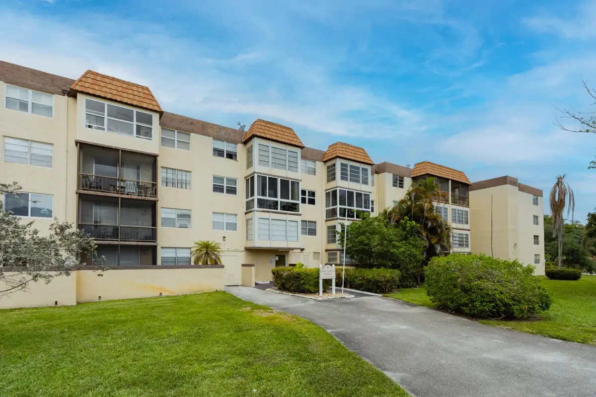 7000 NW 17th Street #419, Plantation, FL 33313 - #1