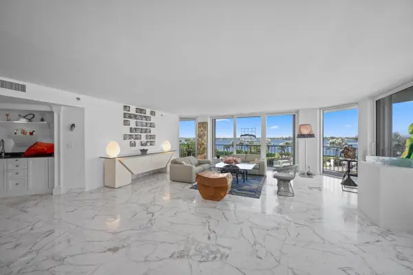 3170 S Ocean Boulevard #305s, Palm Beach, FL 33480