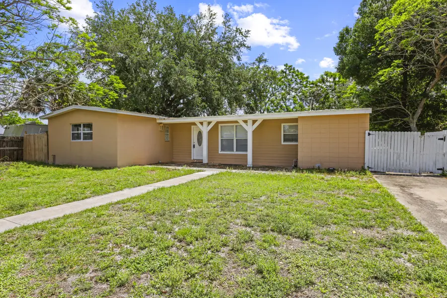 180 SE Serenata Court, Port Saint Lucie, FL 34983 - #3