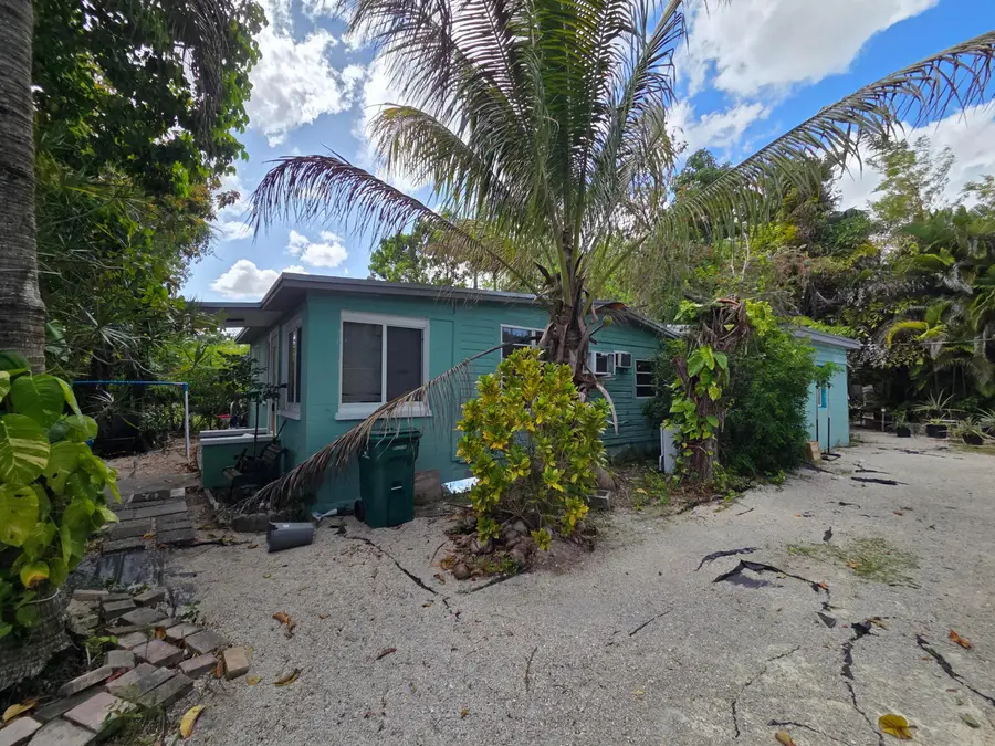 238 SW 1st Street, Florida City, FL 33034 - #3