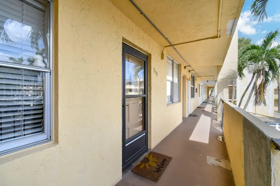 777 S Federal Highway #202h, Pompano Beach, FL 33062 - #2