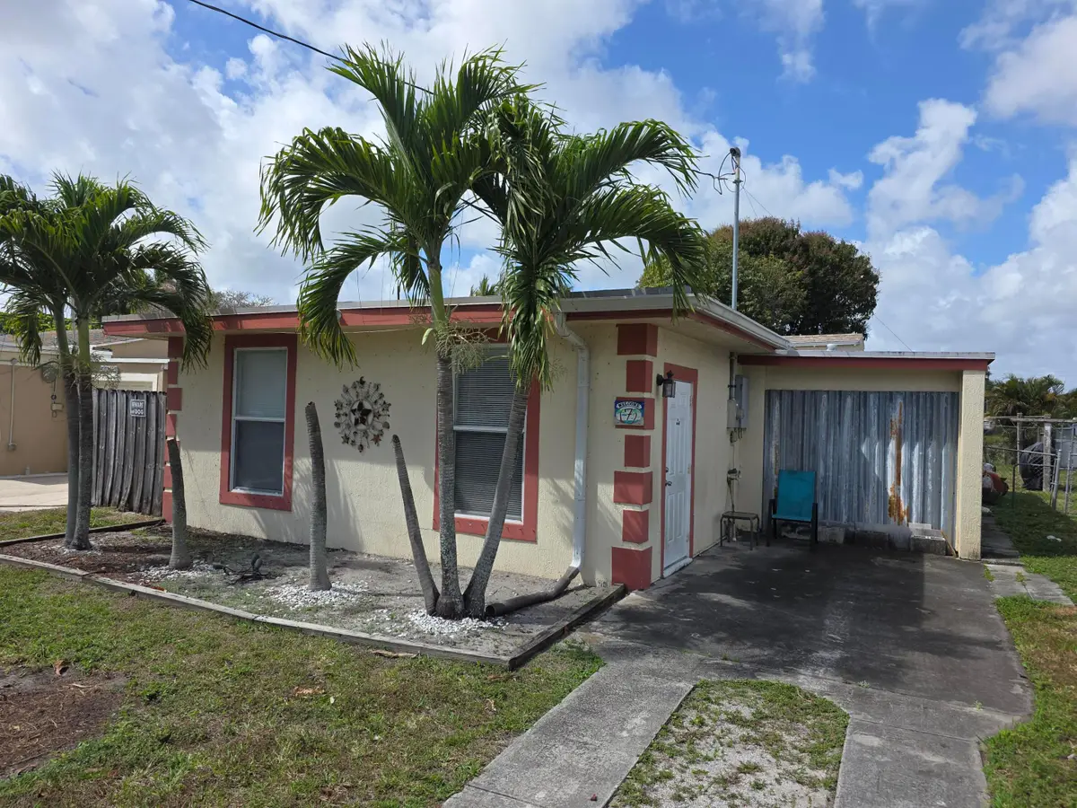 7 Miller Road, Palm Springs, FL 33461 - #1