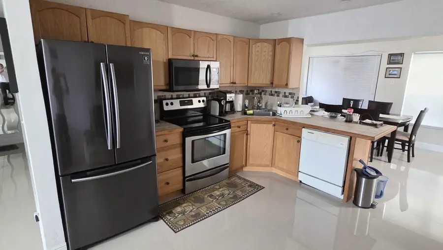 2612 NW 49th Street Nw, Tamarac, FL 33309 - #3