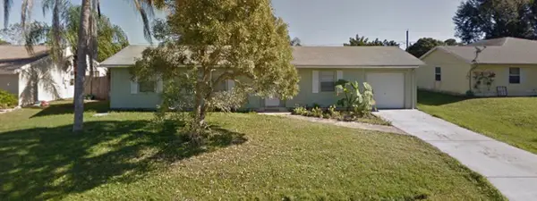 1911 SE Carvalho Street, Port St Lucie, FL 34983