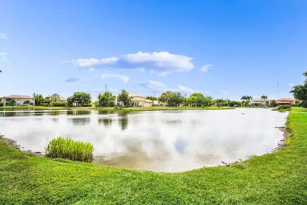 9192 Pineville Drive, Wellington, FL 33467