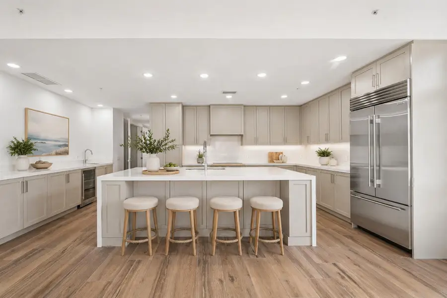 180 Lake Drive #2204, Palm Beach Shores, FL 33404 - #2