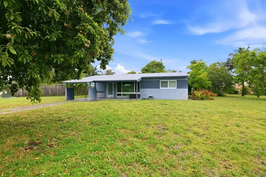 2421 SW 16th Street, Fort Lauderdale, FL 33312 - #3