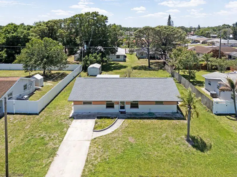 734 SE Arton Lane, Port Saint Lucie, FL 34983 - #3