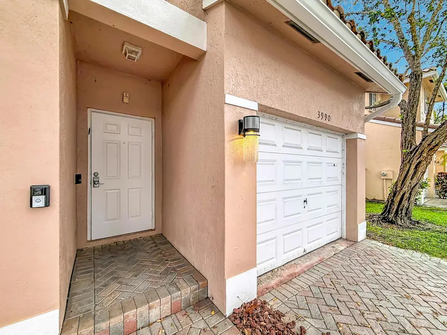 3990 NW 92nd Avenue, Sunrise, FL 33351 - #3