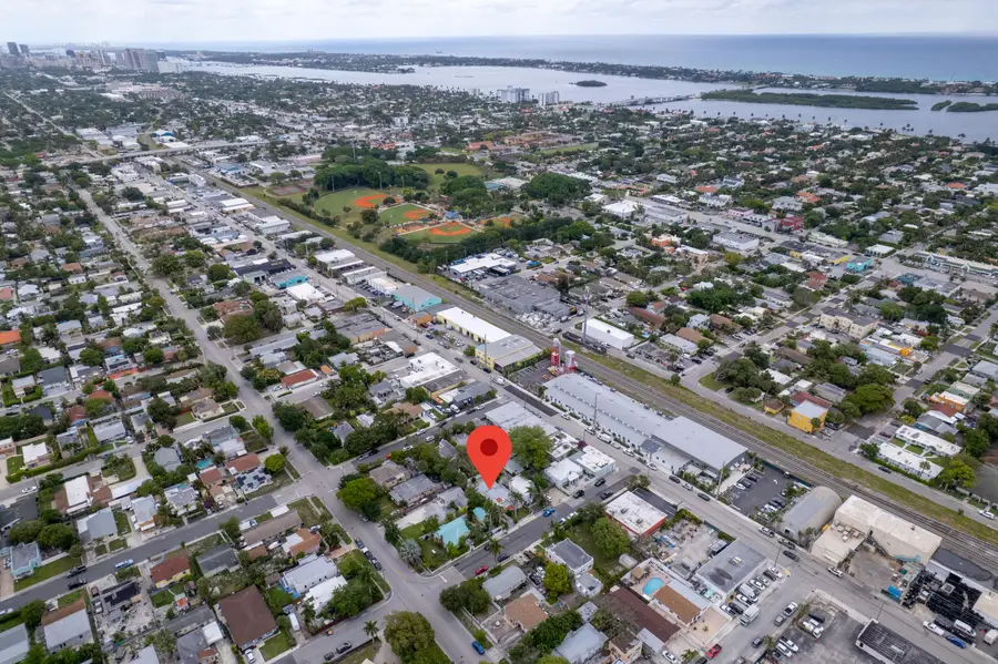 625 Selkirk Street, West Palm Beach, FL 33405 - #2