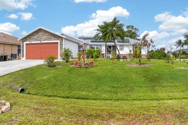 3472 SW Europe Street, Port St Lucie, FL 34953