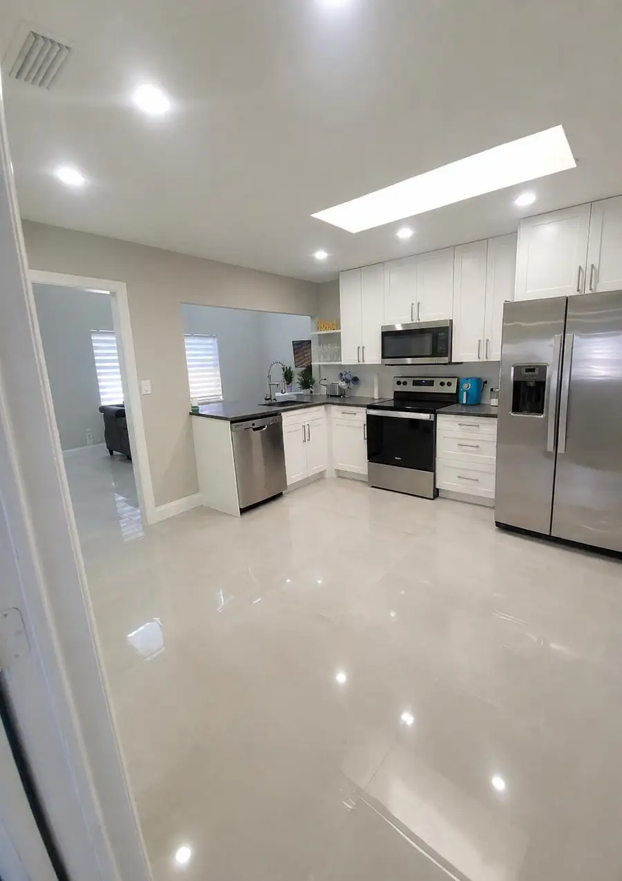 404 SE 6th Avenue, Deerfield Beach, FL 33441 - #2