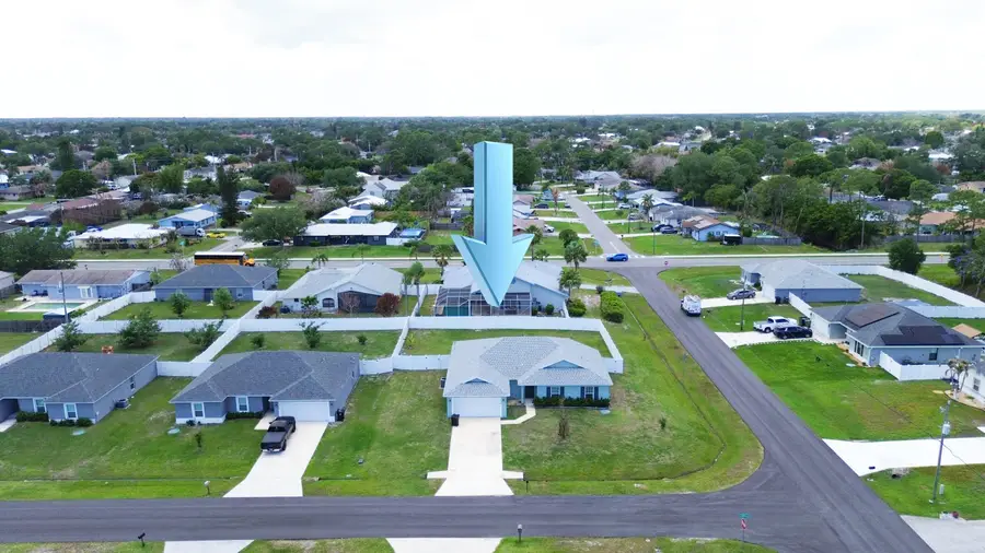 1220 SE Navajo Lane, Port Saint Lucie, FL 34983 - #2