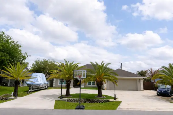 3149 SW Crenshaw Street, Port St Lucie, FL 34953