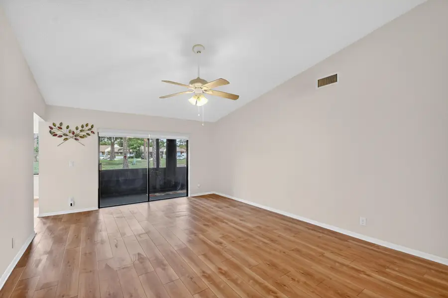 6105 Fairfield Circle, Greenacres, FL 33463 - #3