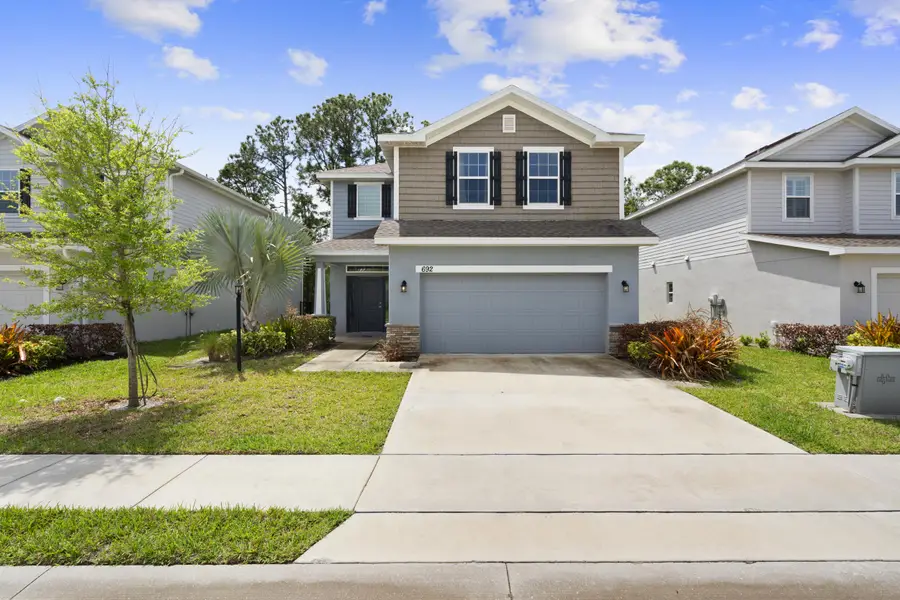 692 NE Turtleback Trail, Port Saint Lucie, FL 34983 - #2