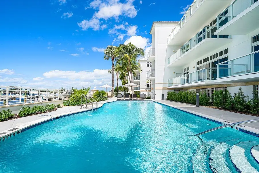 180 Lake Drive #2103, Palm Beach Shores, FL 33404 - #2