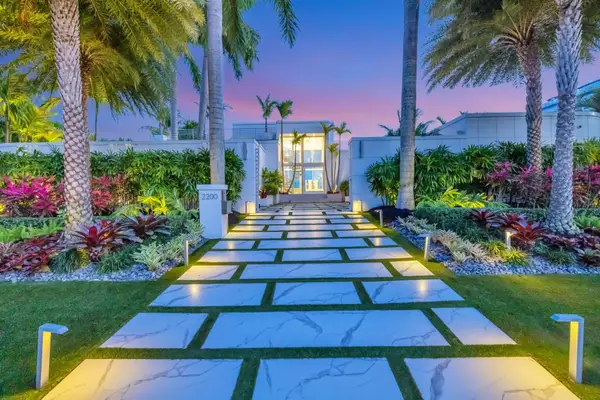 2200 Inlet Drive, Fort Lauderdale, FL 33316