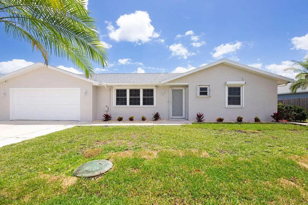 2592 SE Grand Drive, Port Saint Lucie, FL 34952 - #1