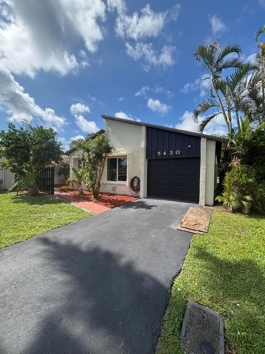 5430 Mirror Lakes Boulevard, Boynton Beach, FL 33472 - #2