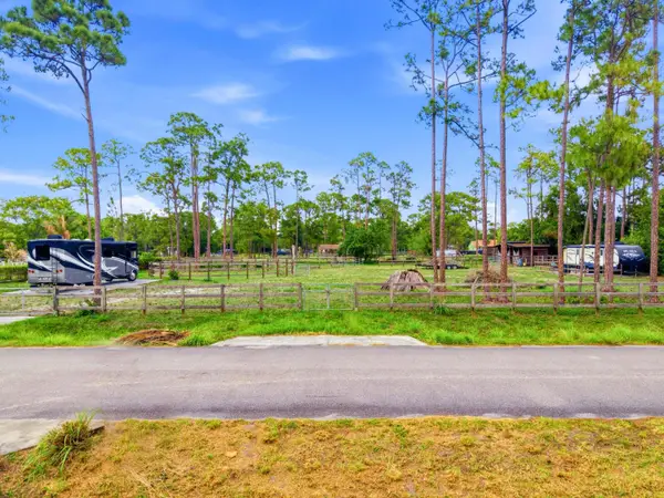 17221 87th Lane N, The Acreage, FL 33470