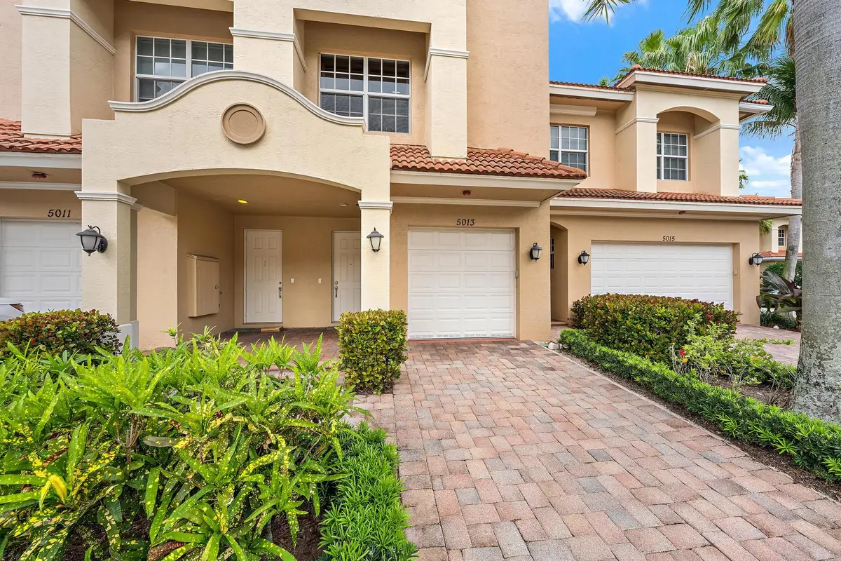 5013 W Vine Cliff Way W, Palm Beach Gardens, FL 33418 - #1
