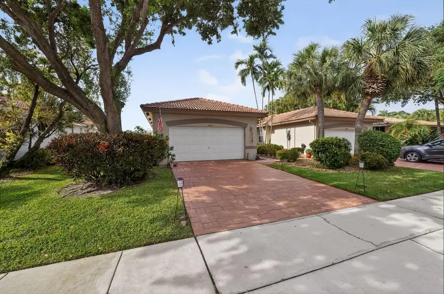 9572 N Crescent View Dr Drive N, Boynton Beach, FL 33437 - #2