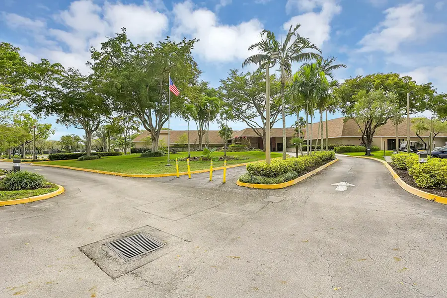 2503 N Nob Hill Road #101, Sunrise, FL 33322 - #2