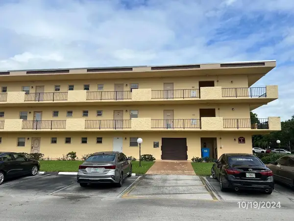 201 Berkley Road #311, Hollywood, FL 33024