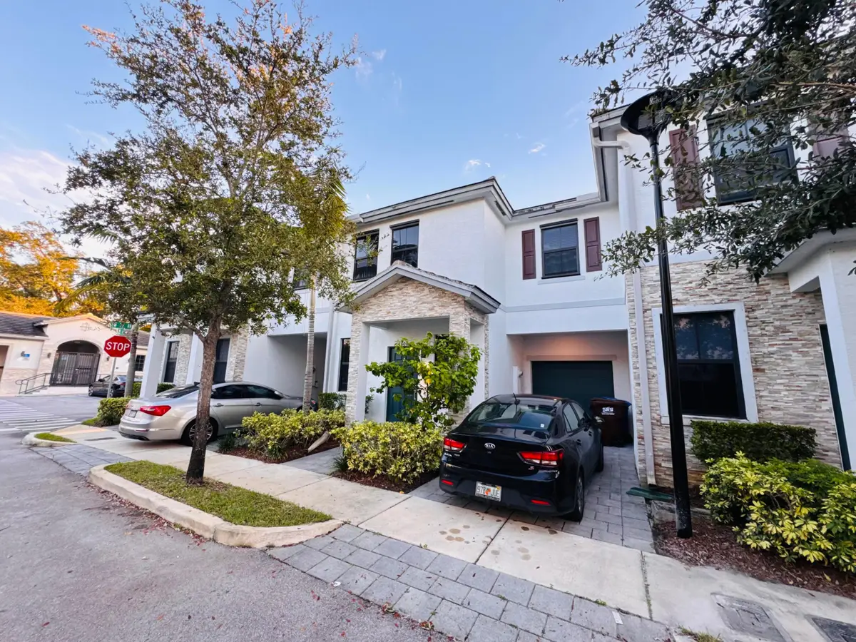 1606 SW 28th Court, Fort Lauderdale, FL 33315 - #1