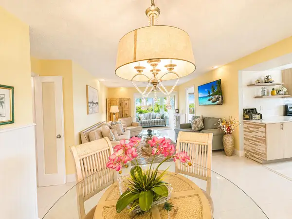 12 Colonial Club Drive #305, Boynton Beach, FL 33435