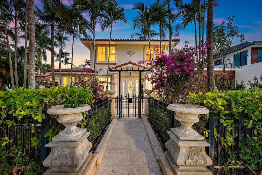 228 9th Street, West Palm Beach, FL 33401 - #2