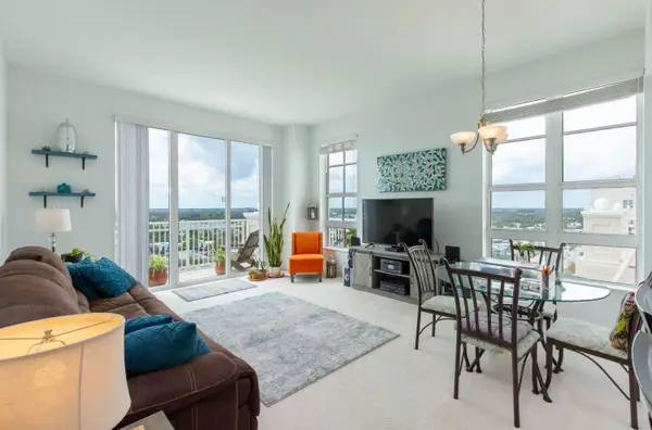 350 N Federal Highway #Ph04, Boynton Beach, FL 33435