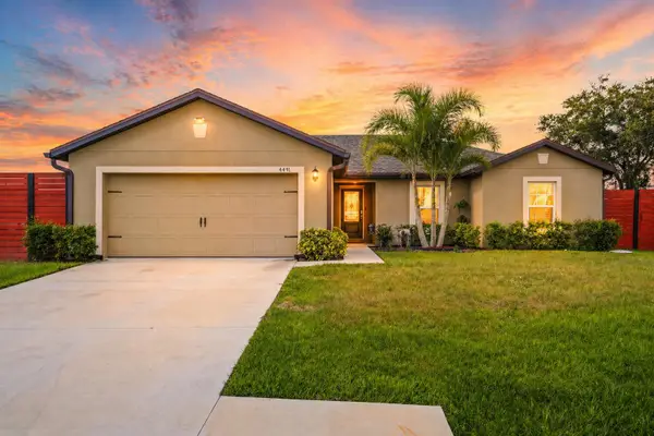 4491 NW Alsace Avenue, Port St Lucie, FL 34983