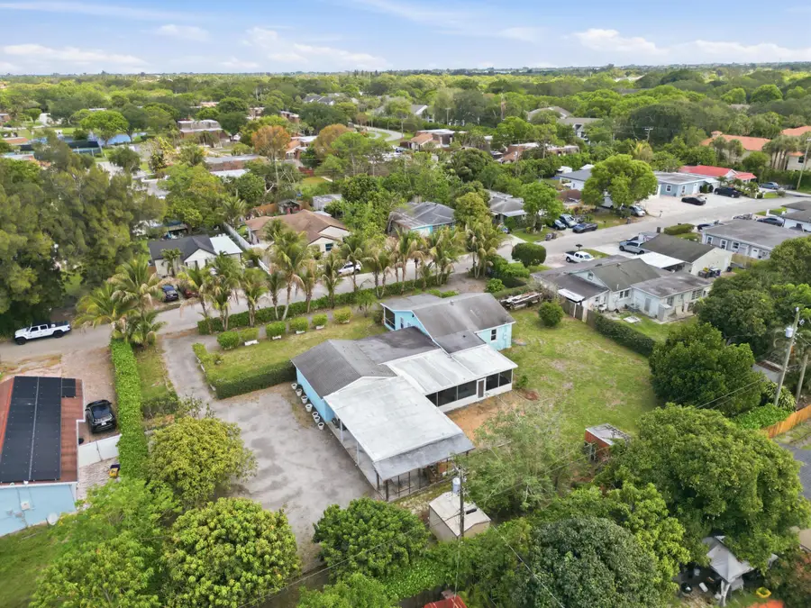 683 Mercury Street, West Palm Beach, FL 33406 - #3