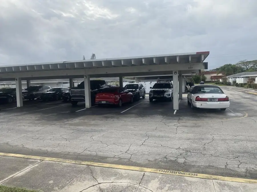 61 East Court, Royal Palm Beach, FL 33411 - #2
