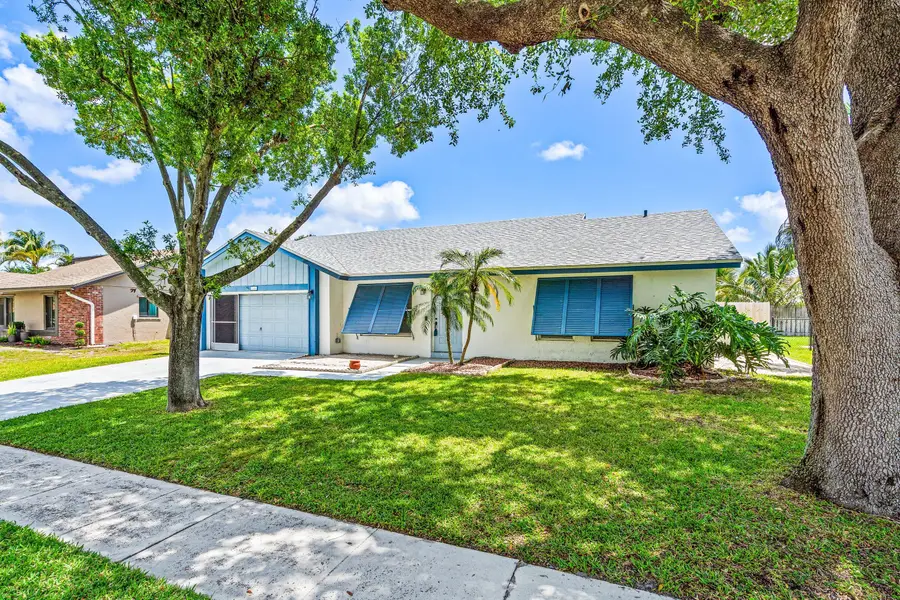 1146 NW 10th Street, Boynton Beach, FL 33426 - #2