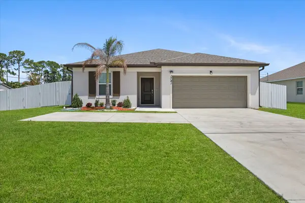 1781 SW Del Rio Boulevard, Port St Lucie, FL 34953