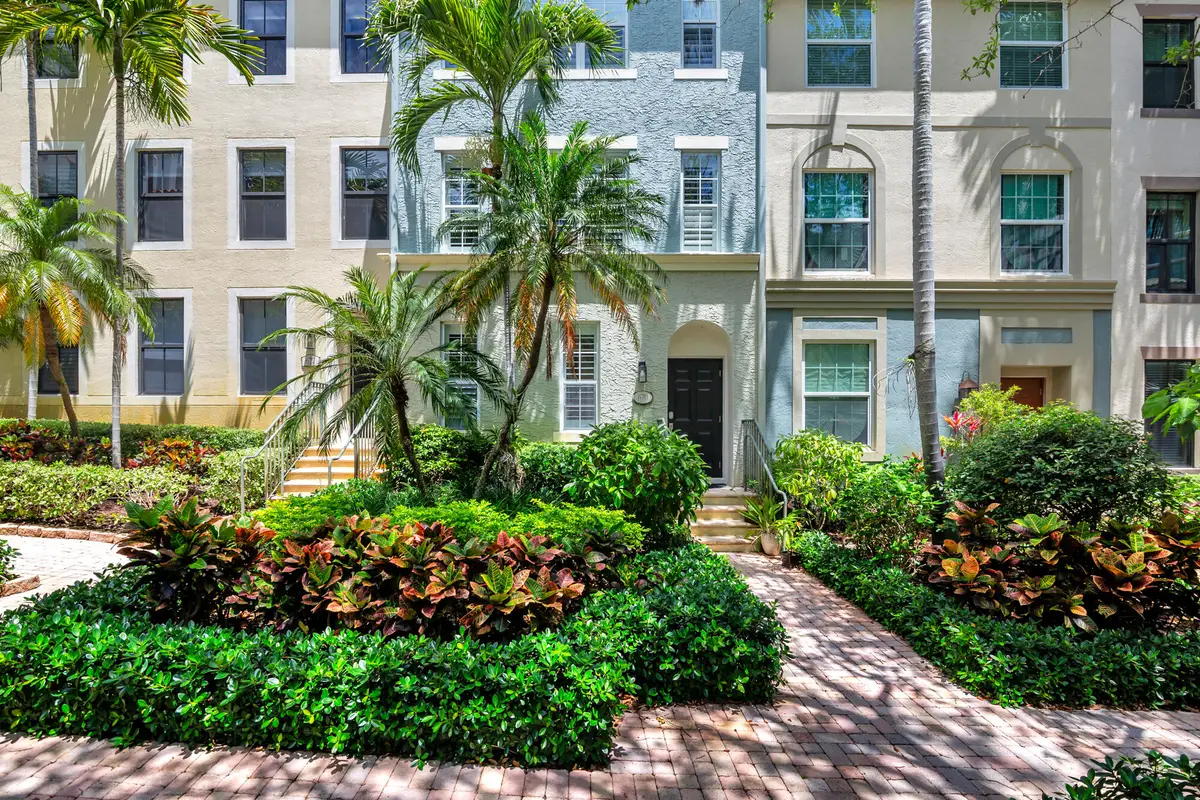 670 Fern Street, West Palm Beach, FL 33401 - #1