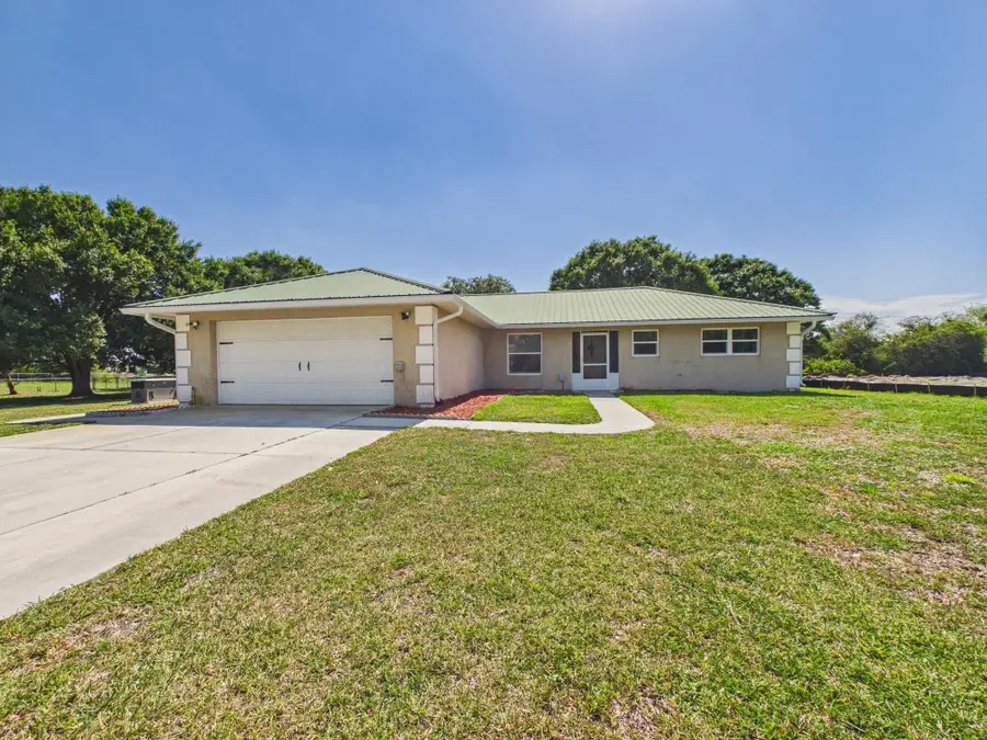 793 SW 85th Avenue, Okeechobee, FL 34974 - #2