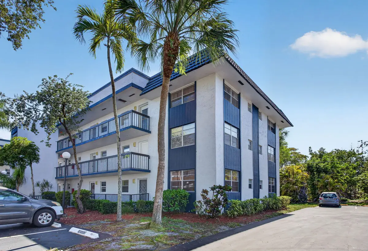 3060 Holiday Springs Boulevard #201, Margate, FL 33063 - #1