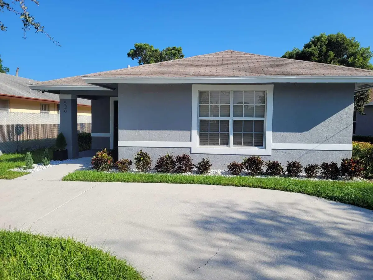 520 N Southridge Road N, Delray Beach, FL 33444 - #1