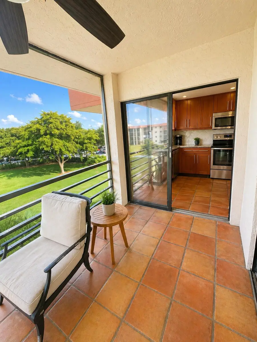 5917 Va Vermilya #406, Atlantis, FL 33462 - #3