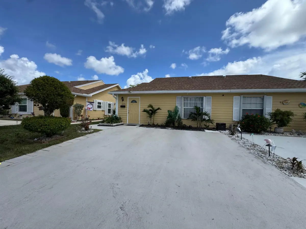 1570 Royal Forest Court, West Palm Beach, FL 33406 - #1