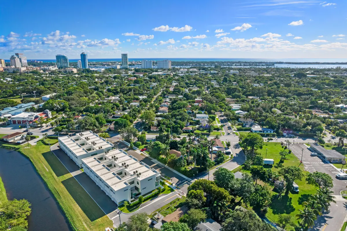 1933 Dock Street, West Palm Beach, FL 33401 - #1