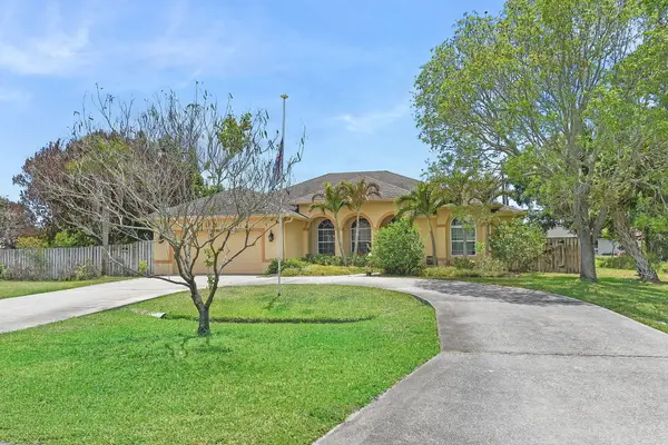 1456 SW Del Rio Boulevard, Port St Lucie, FL 34953