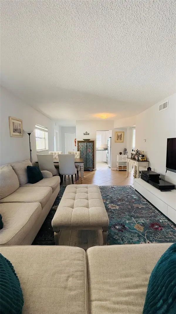 4200 Crystal Lake Drive #210, Pompano Beach, FL 33064
