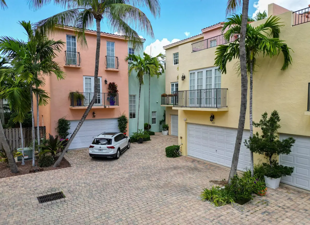 1123 NE 18th Avenue, Fort Lauderdale, FL 33304 - #1